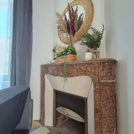 #l'entracte# Thiers# Centre# Apartment